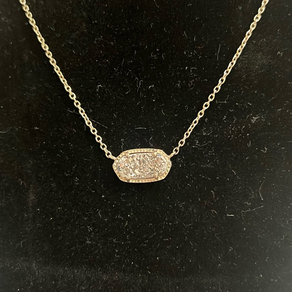 Kendra Scott Silver Druzy with short gold tone chain 15-17” chain & dust bag